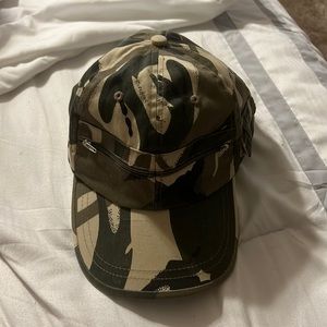 Invasion camouflage cap